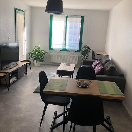 Superbe Appartement En Plein Centre Ville. 永河畔拉罗什 外观 照片