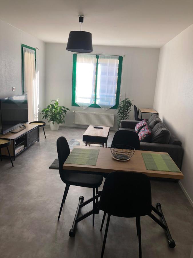 Superbe Appartement En Plein Centre Ville. 永河畔拉罗什 外观 照片